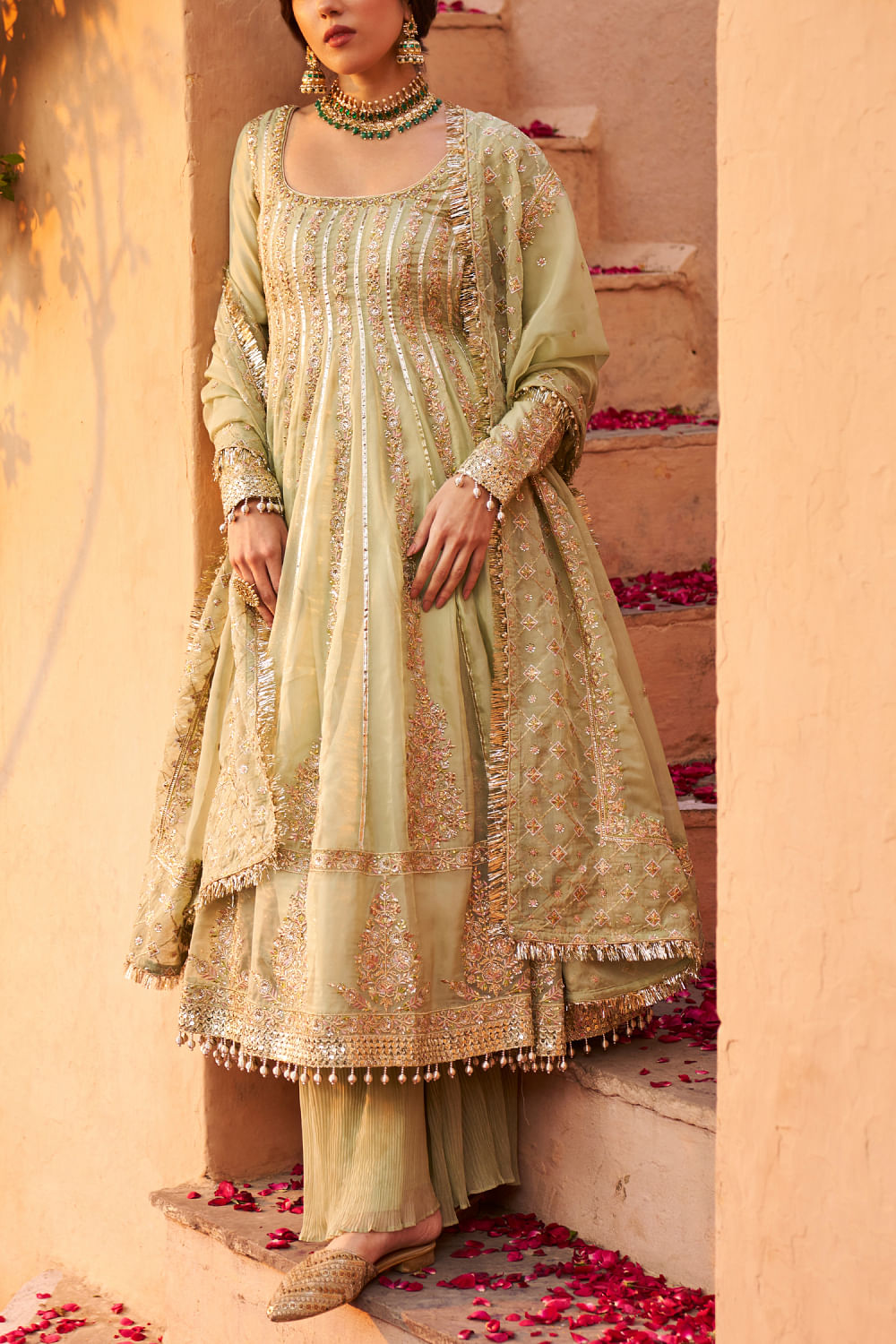 Lashkaraa anarkali shop