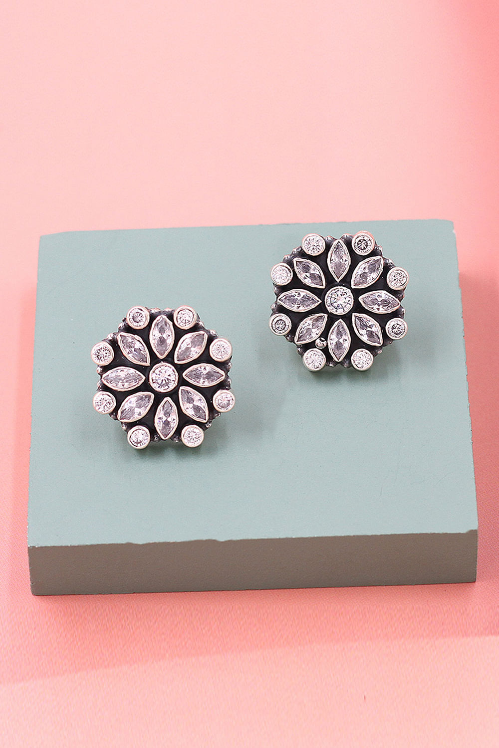Silver kundan earrings discount