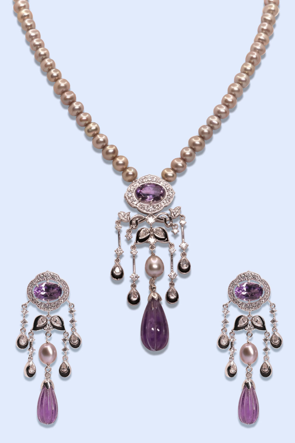 Buy Purple natural amethyst and pearl necklace set by Ruuh Studios