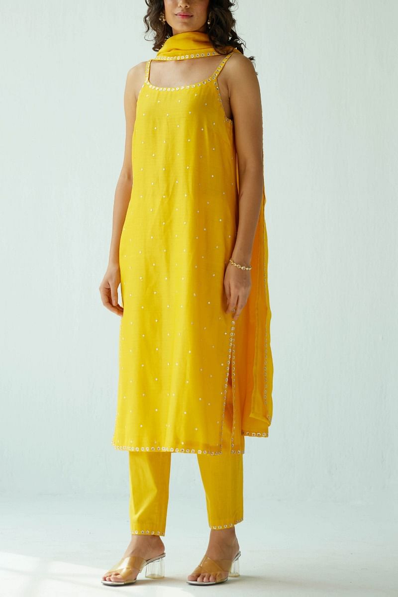 Buy Yellow sequin embellished sleeveless kurta set by Priyal Prakash at Aashni and Co
