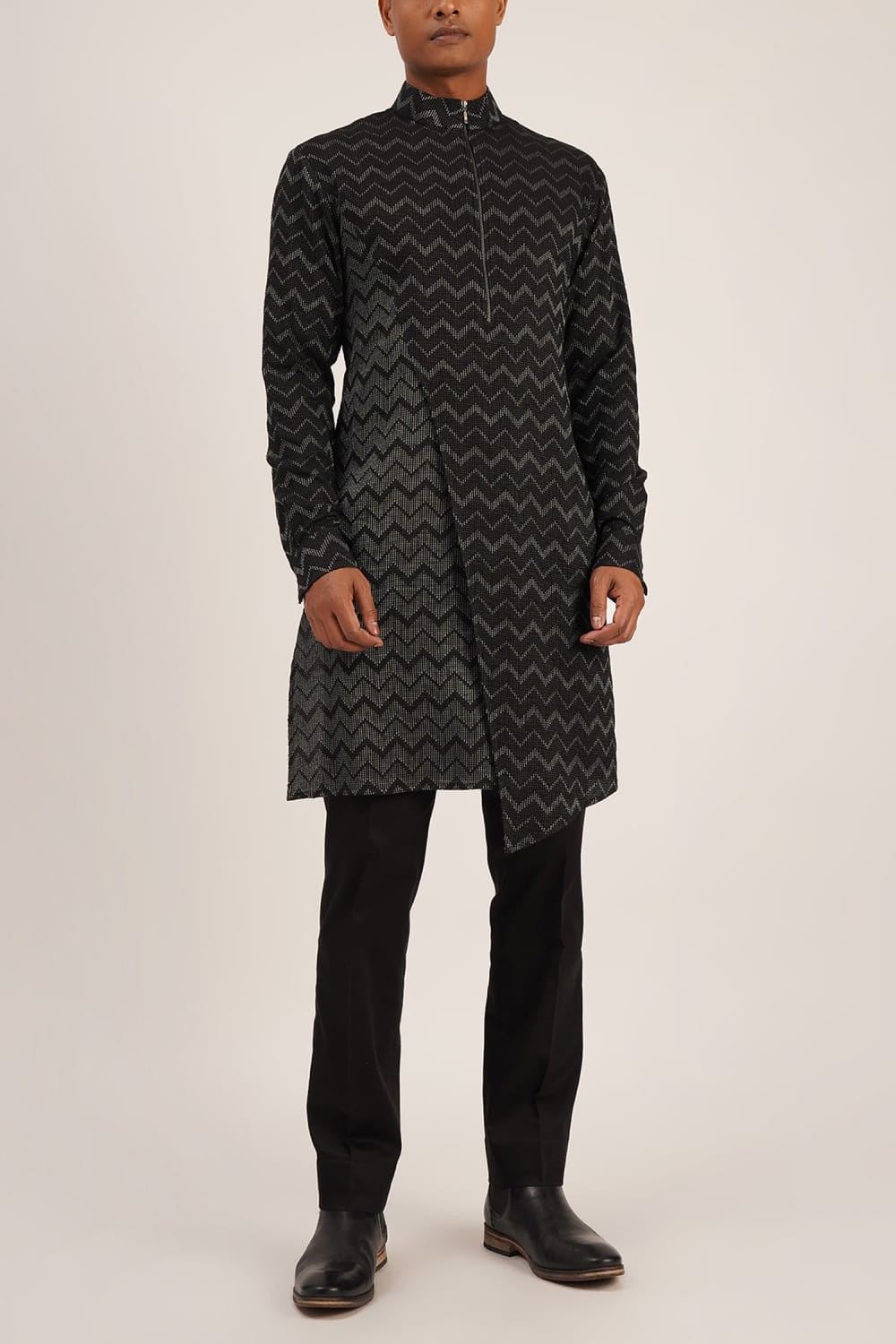 Buy Black cotton silk kurta set by Dhruv Vaish at Aashni and Co