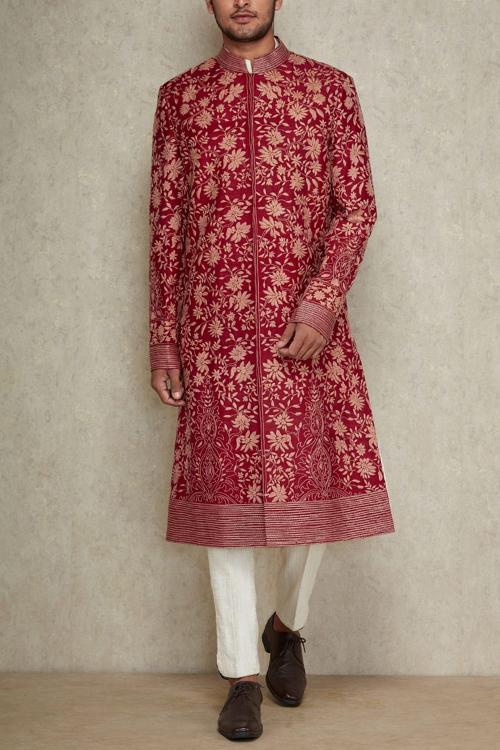Buy Chikankari sherwani set by Manish Malhotra at Aashni and Co