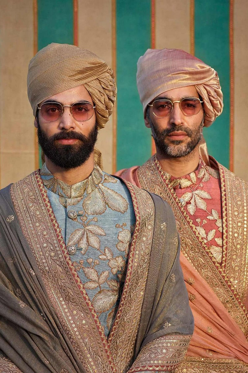 Sabyasachi sherwani price outlet