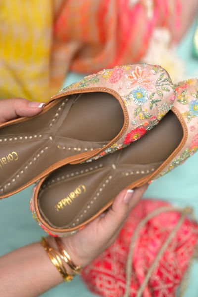 Multicolour floral sequin embroidered juttis
