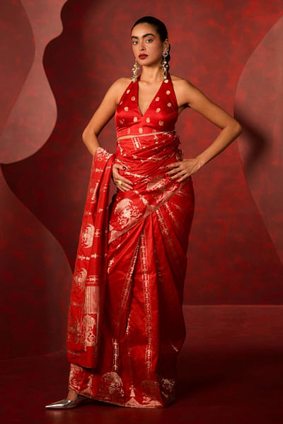 Red baroque kadhwa banarasi sari set