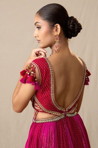JIVIVA BY Jigvijay & Varsha Fuchsia pink printed bandhej gown JIVIJUN26D147864