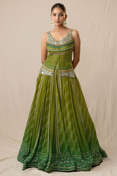 JIVIVA BY Jigvijay & Varsha Green ombre embroidered lehenga set JIVIJUN26D147867