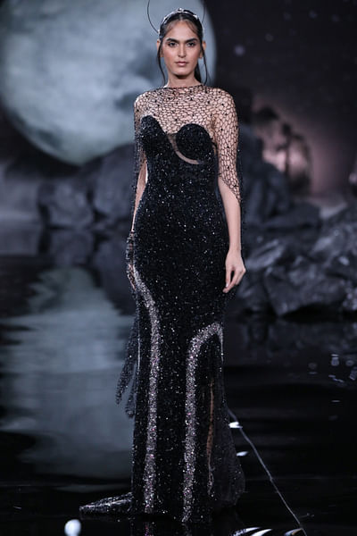 Black sequin embroidery mesh gown