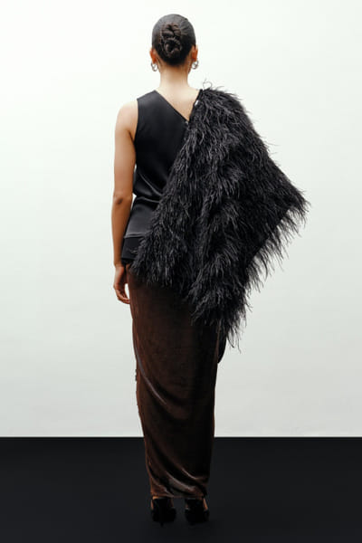 431-88 by Shweta kapur Black faux feather scarf 431JUL26D150510