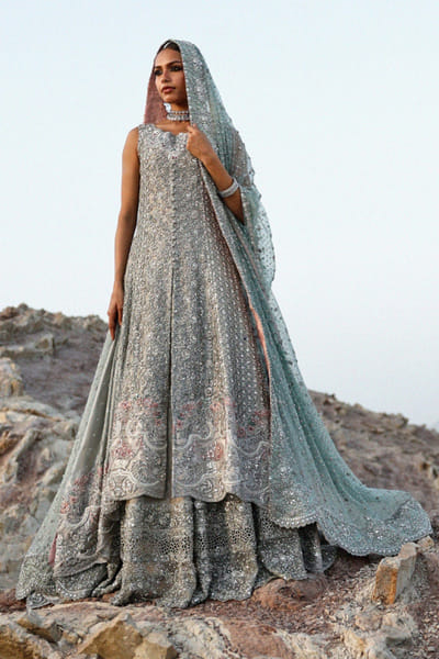 Zainab Chottani Silver-mint floral embroidered lehenga set ZAINJUN26D146989