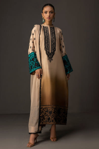 Zainab Chottani Brown ombre embroidered kurta set ZAINAPR26D142495