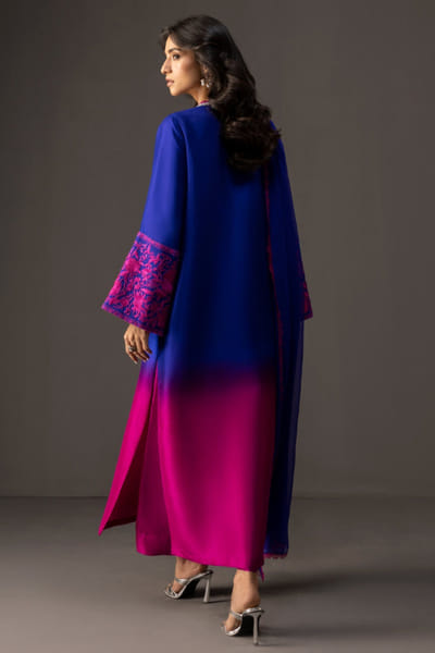 Zainab Chottani Cobalt fuchsia ombre embroidered kurta set ZAINAPR26D142494