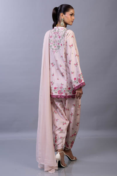Zainab Chottani Pink printed dhoti kurta set ZAINAPR26D142591