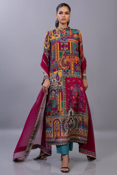 Zainab Chottani Multicolour print embroidered long kurta set ZAINAPR26D142586