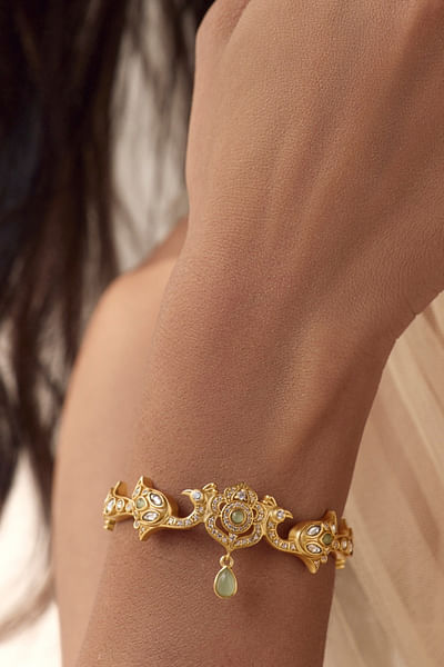 Gold kundan cuff bangle