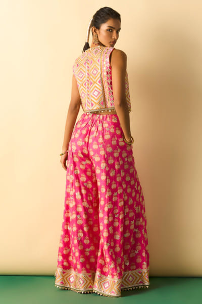 Gopi Vaid Pink foil printed jacket co-ord set GOPIJUL26D150627