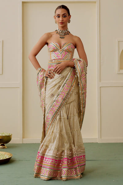 Gopi Vaid Ivory chevron embroidered sari set GOPIJUL26D149283