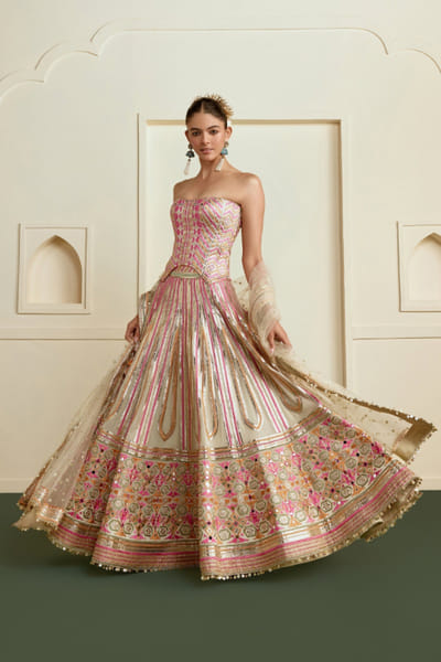 Gopi Vaid Ivory printed lehenga set GOPIJUL26D149287