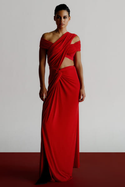 431-88 by Shweta Kapur Red pre draped knot sari 431JAN26D136263