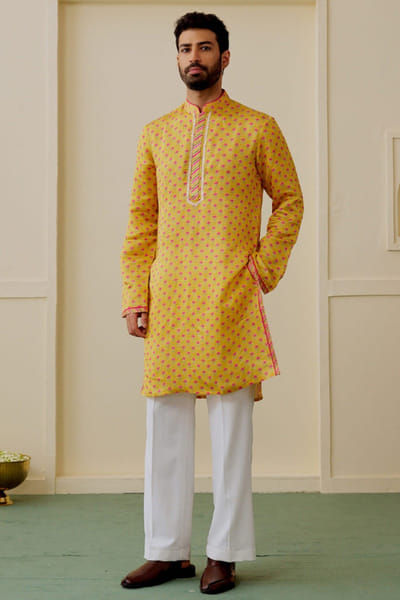 Gopi Vaid Mustard floral print embroidered kurta set GOPIAUG26D151717