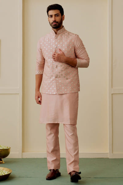 Gopi Vaid Pink geometric embroidered Nehru jacket set GOPIAUG26D151718