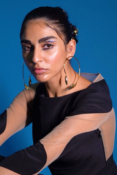 Gold leaf dangler earrings