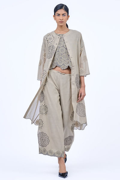 Beige thread embroidery pant