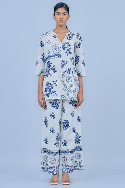 Ecru floral thread embroidered tunic