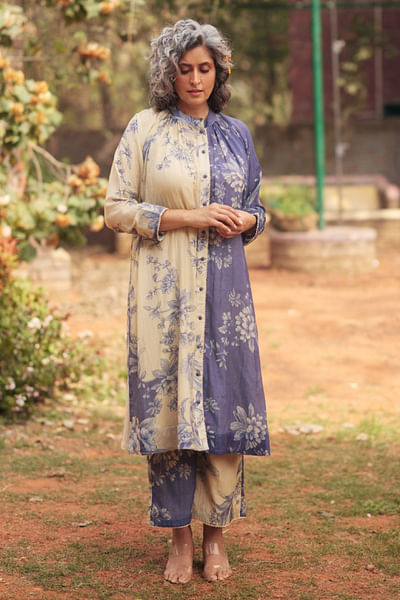Royal blue-ivory print embroidery kurta set