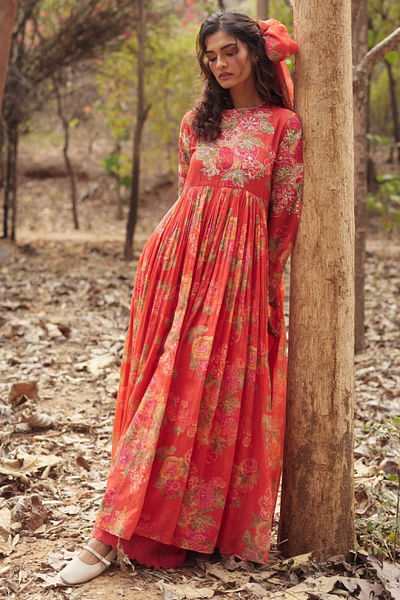 Red orange print embroidered dress and scarf