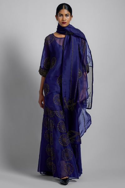Purple floral bead embellished dupatta