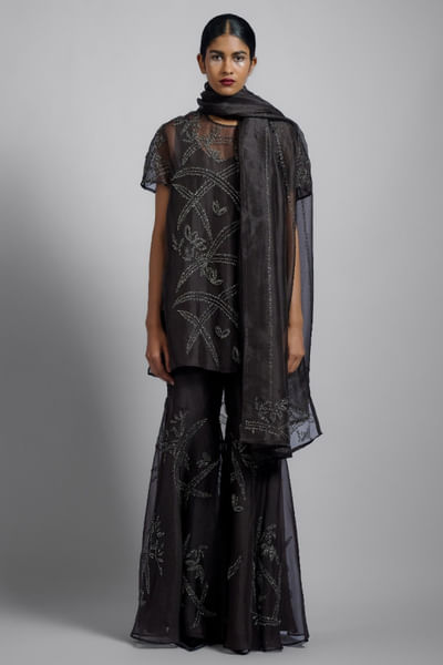Brown abstract bead embellished dupatta