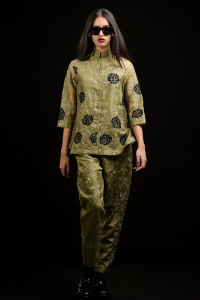 Jade floral thread embroidered jacket