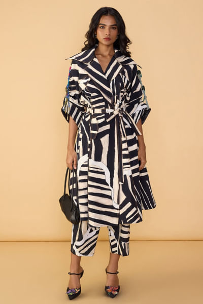 Black and white stripe printed trench coat