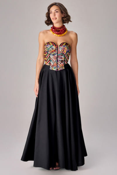 Black pleated skirt set