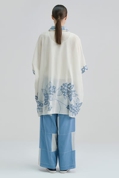 Peachoo Ecru-blue damask stitched cutwork kaftan tunic PEACAUG26D553176