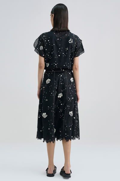 Peachoo Black cutwork-French knot embroidered skirt PEACJUL26D149888