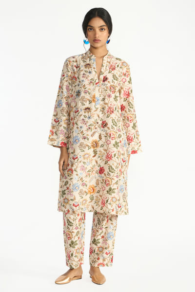Payal Pratap Ivory floral printed pants PAYAAUG26D153031