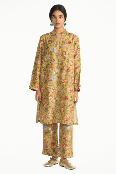 Payal Pratap Gold floral printed pants PAYAAUG26D153026