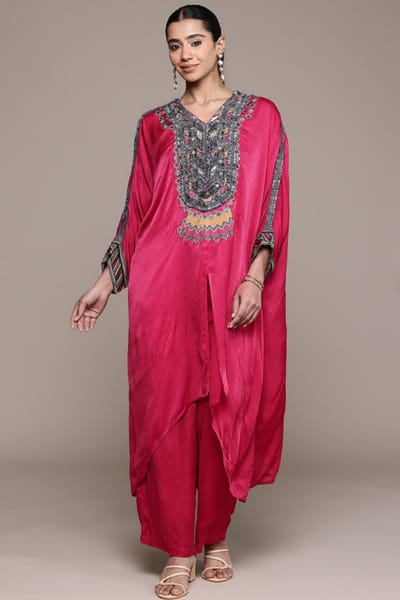 Pink embroidered kaftan kurta set