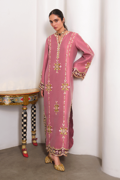 Papa Don't Preach Rose pink applique-scallop embroidered kaftan PAPAAUG26D152439