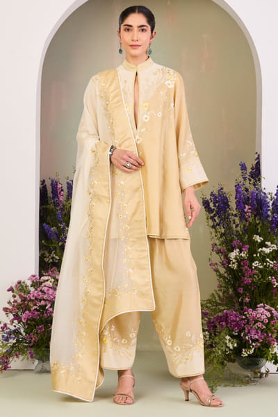Pastel yellow floral embroidered kurta set