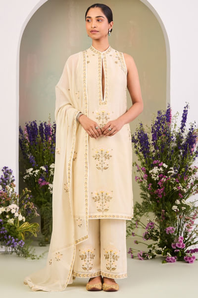 Light yellow floral embroidered kurta set