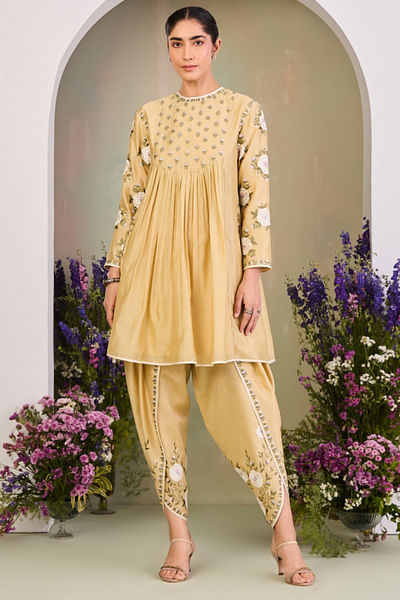 Pastel yellow floral embroidered tunic set