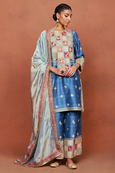 Sue Mue Blue embroidered short kurta set SUEDEC25D134037