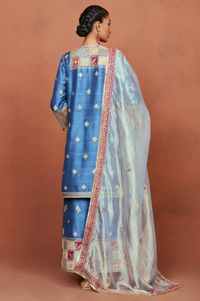 Sue Mue Blue embroidered short kurta set SUEDEC25D134037