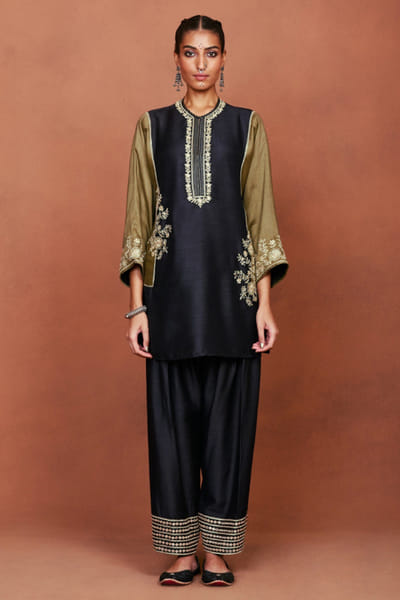 Black green embroidered tunic set