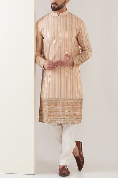 Pink thread embroidery kurta