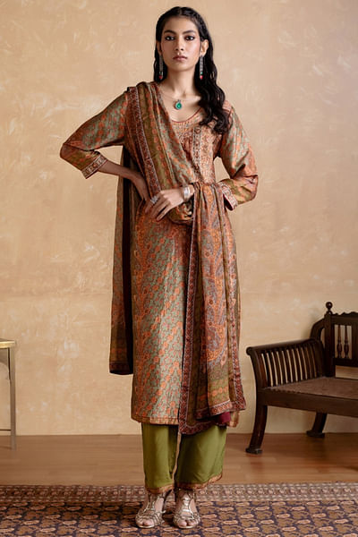 Green printed kurta set