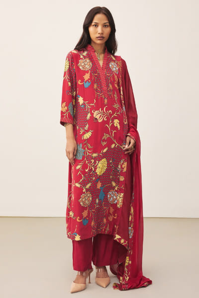Ritu Kumar Red floral print kurta set RITUJUN26D347333